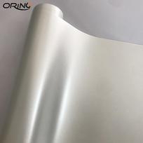 50x500cm Perlinės Keramikos Satino Baltos Spalvos Vinilinė Plėvelė Automobilių Apdailos Ritinys Su Oro Išleidimo Burbuliukais Lipdukas Be Klijų 20cm x 152cm