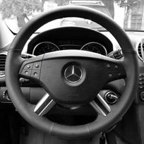 For Mercedes Benz W164 M-Class ML350 ML500 X164 GL-Class GL4 Hand-stitch non-slip black  Leather car Steering Wheel Cover juoda