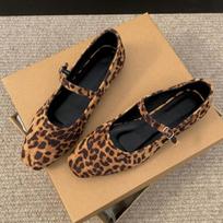 Leopardo rašto kvadratiniu priekiu moteriški mokasinai plokščiapadžiai Madingi sekliomis sagtelėmis batai 2026 m. Pavasaris Moteriški elegantiški minkštu padu Mary Jane batai 39 leopardas