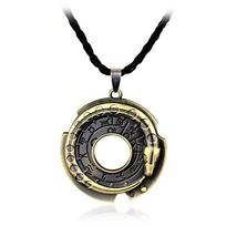 Assassins Creed Connor Cosplay Karoliai Apvalus Metalinis Pakabukas Vyrams Moterims Žaidimo Aksesuarai Amuletas Rekvizitas