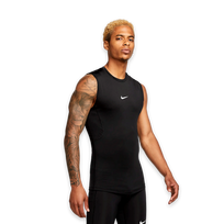 Nike Pro Dri-FIT T-shirt