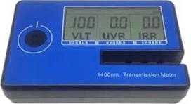 Spalvų matuoklis, nešiojamasis langų plėvelės pralaidumo matuoklis su 1400 nm IR slopinimu, UV blokavimo norma, matomos šviesos pralaidumu, 0,1 % skiriamąja geba, skirtas plėvelei, plėvelės stiklui matuoti