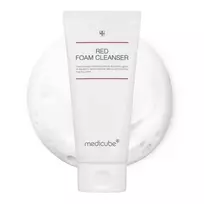 MEDICUBE RED FOAM veido prausimosi putos, 230 ml