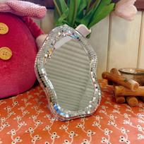 WTEMPO 2pcs Portable Plastic Dresser Mount Makeup Mirror Irregular Shape Cute and Decorative for Home Use 2pcs sidabras