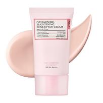 [VISIŠKAI] Vitaminas B12 Šviesinantis Toną Keliantis Apsauginis Kremas Nuo Saulės SPF 50+ PA++++ 50ml white