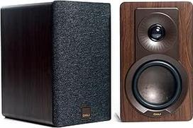 DALI KUPID "Premium" kompaktiški pasyvūs "HiFi" garsiakalbiai su 2 kryptimis, 4,5" žemų dažnių garsiakalbiu ir 1" aukštų dažnių garsiakalbiu, su sieniniu laikikliu (pora) - tamsiai riešutmedžio spalvos