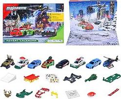"Majorette Car Advent Calendar 2025" vaikams nuo 5 metų - Kalėdų kalendorius su 8 metaliniais žaisliniais automobiliais ir 16 priedų - 24 langeliai su žaislų užpildais, įskaitant žaidimo paviršių