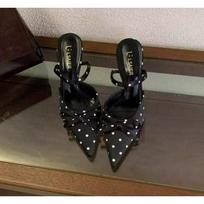 Nauji saldaus stiliaus taškuoti smailūs aukštakulniai moterims, stiletto kulnas su kaspinėliu ir atvira nugara atvirais pirštais slingback sandalai 34 juoda