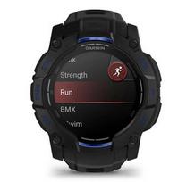 Instinct 3 – 50 mm AMOLED Black with black/bolt blue silicone band