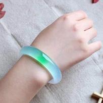 1 vnt. natūralaus nefrito apyrankės Madinga žavinga nefrito apyrankės moteriška dovana 54MM
