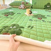 Naujas Milk Velvet dygsniuotas čiužinys, flanelinis, sutirštintas vientisos spalvos tatami kilimėlis, apsauginis čiužinio kilimėlis 90*200cm žalia