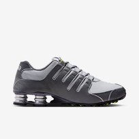 Nike Shox Nz - Dydis 45 (378341-009 Laisvalaikio batai)