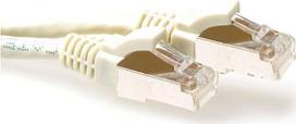 ACT Ivory 0.5 meter SFTP CAT6A patch cable snagless with RJ45 connectors. Cat6a s/ftp snagless iv 0.50m (FB6000)