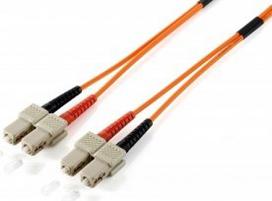 equip Pro - Patch-Kabel - SC/UPC Einzelmodus (M) bis SC/UPC Einzelmodus (M) - 15 m - Glasfaser - 9/125 Mikrometer - OS2 - halogenfrei - Gelb