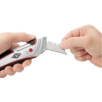 WEDO Safety-Cutter Profi, Trapezklinge, schwarz/rot federbeslatete Klinge - zieht sich automatisch zurück, - 1 Stück (78 845)