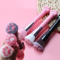 Buttermilk - Cat Paw Blush Brush Black