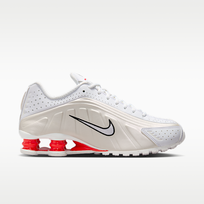 Nike Wmns Shox R4 - Dydis 36.5 (AR3565-103 Laisvalaikio batai)