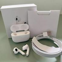 4Pro 1:1 Belaidės ausinės Bluetooth ausinė į ausį Triukšmo mažinimas HD skambučiai Stereo muzika Žaidimų ausinės Airpods Android & iOS balta