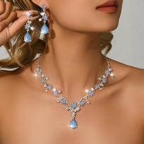 Moterų mėlynos ir žalios gėlių auskarų bei karoliai rinkinys, Elegantiškas papuošalų rinkinys moterims, Puikiai tinka vakarėliams ir kasdieniam dėvėjimui mėlyna