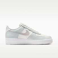 Nike Air Force 1 '07 LV8 - Dydis 44 (IB6842-100 Laisvalaikio batai)