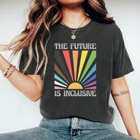 Ateitis yra įtraukianti T-shirt Vaivorykštės Pasididžiavimo Marškinėlis Translyčių Teisių Viršus Moteriški Grafiniai Marškinėliai Trumpomis Rankovėmis Apvalia Kaklo Iškirpte LGBTQ Dovanos S rožinė