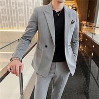 Vyriški drabužiai Stilingas dviejų dalių kostiumas Vyriškas Slim Fit Jaunikio vestuvinis kostiumas Vyriškas verslo striukė Viršutiniai kostiumai ir švarkai S chaki