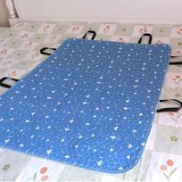 Padėties keitimo lovos paklotas su rankenomis, pagalba keliantis, slaugytojui, senjorui, neįgaliam Blue Plaid 80x90cm