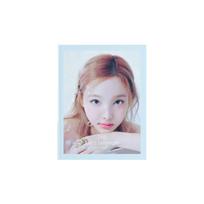 TWICE - Taip, aš esu Nayeon. Fotoknyga