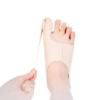 Pirštų įtvarai nykščio valgus Koreguoja pėdos kaulų artefaktą Gerina didžiojo piršto atskyrimo įtvarus Left foot M