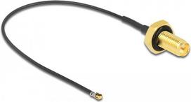 DELOCK Antennenkabel RP-SMA Buchse zum Einbau zu MHF 4L LK Stecker 1.37 10cm Gewindelnge 10mm spritzwassergeschtzt