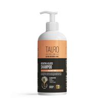 TAURO PRO LINE Ultra Natural Care Keratin & Gloss Shampoo, shampoo with keratin for dogs and cats coat, 1000 ml, Šampūnas „Ultra Natural Care Keratin & Gloss” su aukščiausios kokybės ingredientais ir keratinu, skirtas maitinti ir drėkinti augintinio kailį ir odą.