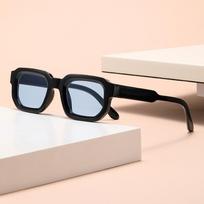 Luxurious Fashion Square Sunglasses for Women Men Trendy Casual Sun Glasses Outdoor Travel Personality Eyewear 1PC