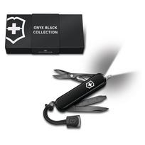 VICTORINOX Signature Light Onyx su 7 įrankiais, įskaitant avarinį rašiklį ir LED. Puikiai tinka kaip juodas, Šveicarijoje pagamintas daugiafunkcis įrankis, peilis, reikmenys,