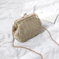 Mouth Gold Small Krepšys Moteriškas Wild Messenger Bag Grandin pečių mados segtukas burnos šiaudinis krepšys 17cm*10cm*15cm balta