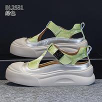 Basutės vasarinės naujos storapadės maišelio galvutės pieno dangtelio batai tuščiaviduriai kvėpuojantys retro laisvalaikio platforminiai batai 34 abrikosas