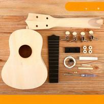 Pasidaryk pats ukulelės rinkinys - 1 vnt. Pasigamink savo gitaros rinkinys su laminuoto medžio šonais ir dugnu, rankdarbių dovana miegamojo dekorui ir šventinėms dovanoms Heart