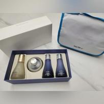 su:m37 Sum37 Geriausi keliautojai Specialus rinkinys / Aukščiausios kokybės odos priežiūros rinkinys / Drėkinantis, Korėjietiška kosmetika, Kbeauty