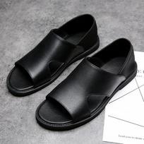 Summer New Flat and Lightweight Flip-flops for Men, Men's Outdoor Fashion Roman Beach Shoes Sandals 38 juoda