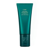Lyginamasis kremas garbanotiems plaukams Oribe Curl Control Silkening Crème, 150 ml, 150ML