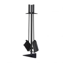 Rinkinys iš 3 židinio įrankių ir stovo 60x18,5x16,5cm., juodos spalvos