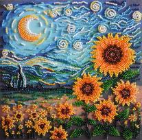 Karoliukų siuvinėjimo komplektas „Saulėgrąžos naktyje“, 20×20 cm