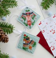 Kalėdinis lipdukų ir trafaretų rinkinys „Žiemos pasaka“ 13,2 x 6,6 cm AABT-029 dekoravimui