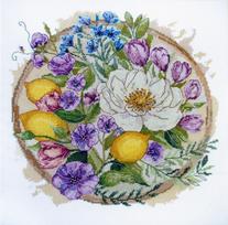 Siuvinėjimo kryželiu komplektas „Gėlių akimirka“, 26x26 cm paveikslas, AAH-287