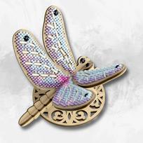 Laumžirgį vaizduojantis medinis karoliukų siuvinėjimo rinkinys „Wonderland Crafts“