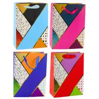 Popierinis dovanų maišelis su geometriniais raštais 23 x 18 x 10.5 cm