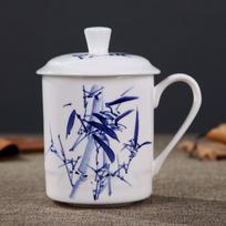 Jingdezhen Bone China keraminiai dideli puodeliai su dangteliu gėrimams Porcelianinis puodelis dovana susitikimui Biuro puodelis apie 500 ml 22(about 500ML)