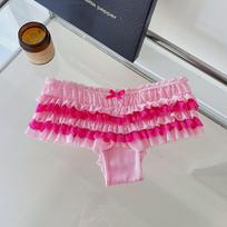 Mielos 3D raukinukais ir nėriniais sluoksniuotos kelnaitės moterims One Size visiškai juoda spalva