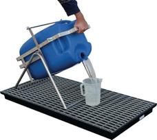Kanistrų pildymo stovas iki 60 l 10100CEMO