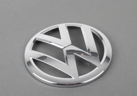 VW GOLF MK7 13-17 priekinės grotelės VW emblema chromuota originali 5G08536012ZZ