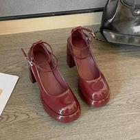 2024 Moteriški aukštakulniai Pavasario Rudens Bateliai Raudoni Juodi Retro Storio Padu Mary Jane Bateliai Kulkšties Sagtis 9cm Storais Kulnais Moterims 35 raudona